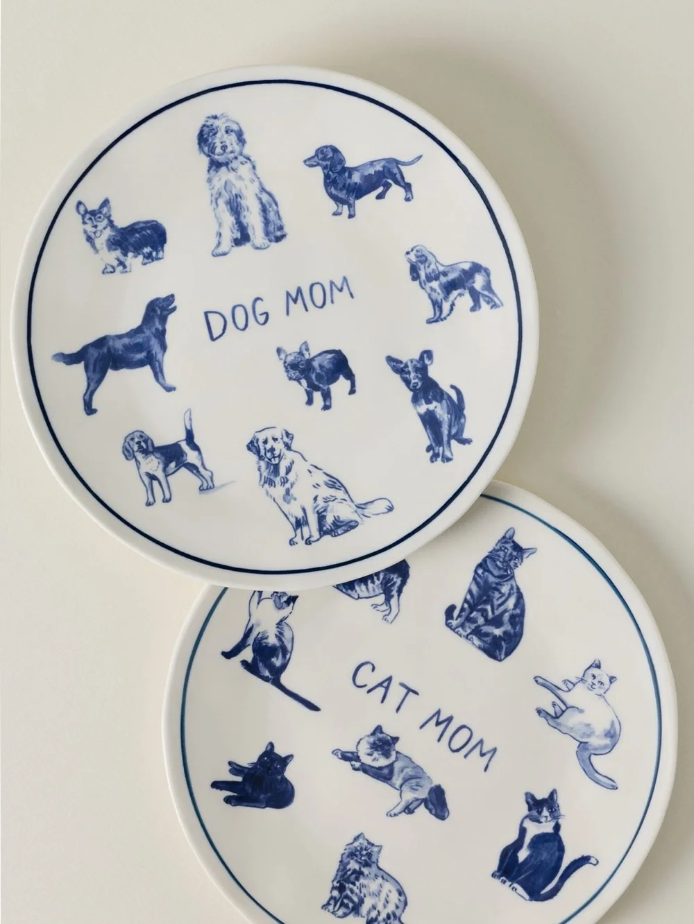 Anthropologie Stoneware Dog Mom Plate Dessert Molly Hatch New White Blue 8.25”